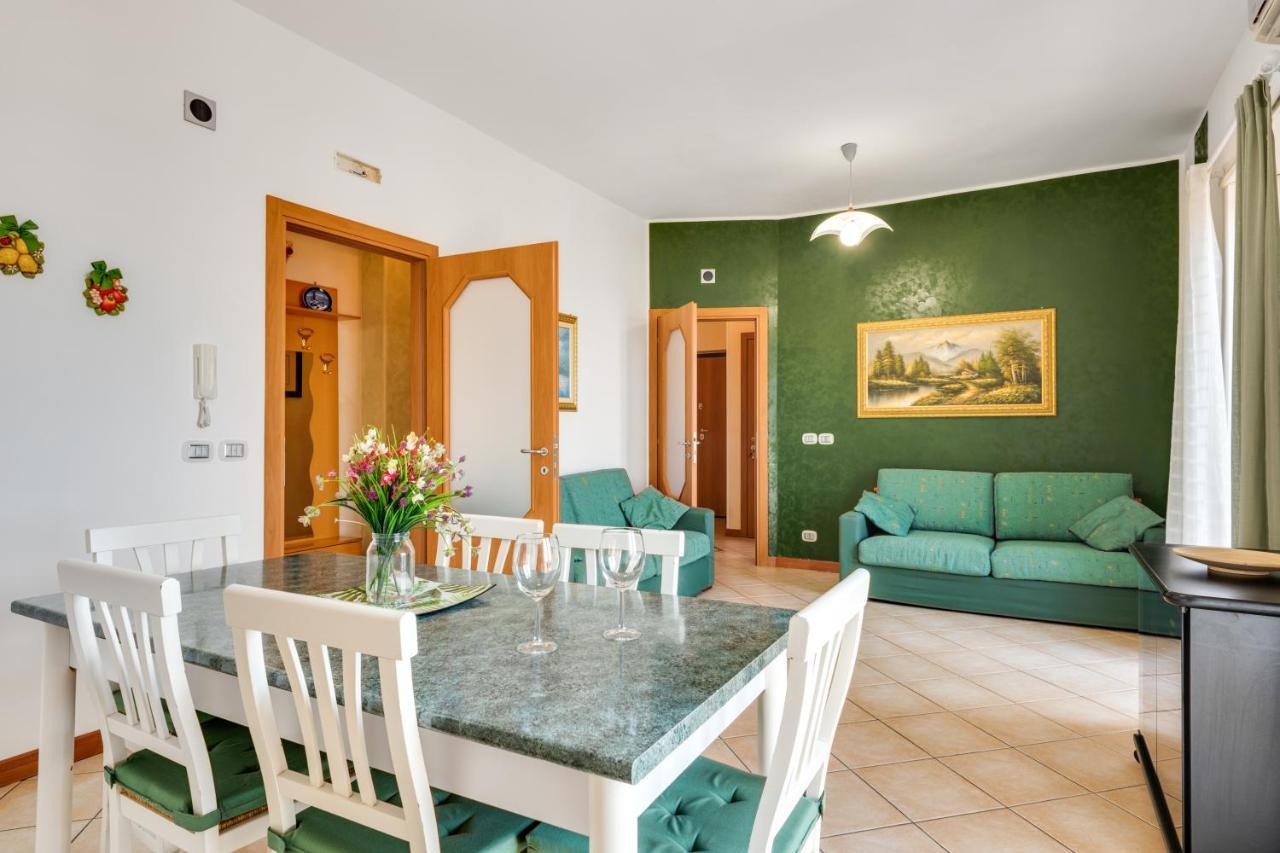 Roomy And Bright Apartment With Balconies X6 Catania Exterior foto